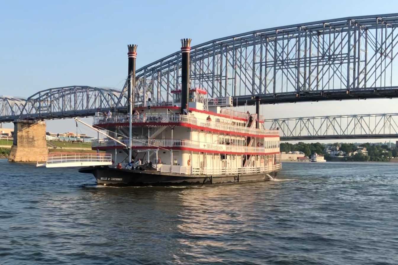 B&B Riverboats - Cincinnati, Oh